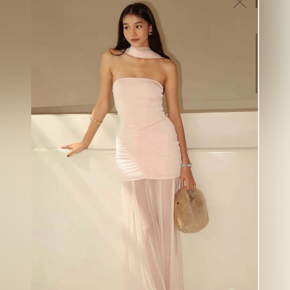 NWT Meshki Blush Off-Shoulder Ruched Maxi Dress - Picture 2 of 9